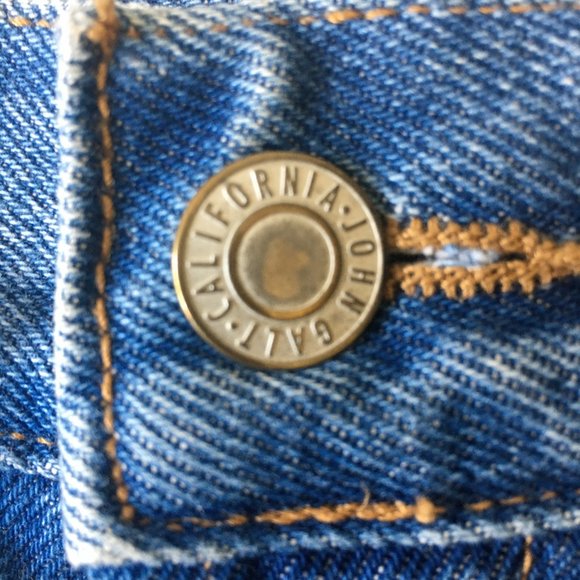 Brandy Melville John Galt Cutoff Denim Shorts - Picture 4 of 4